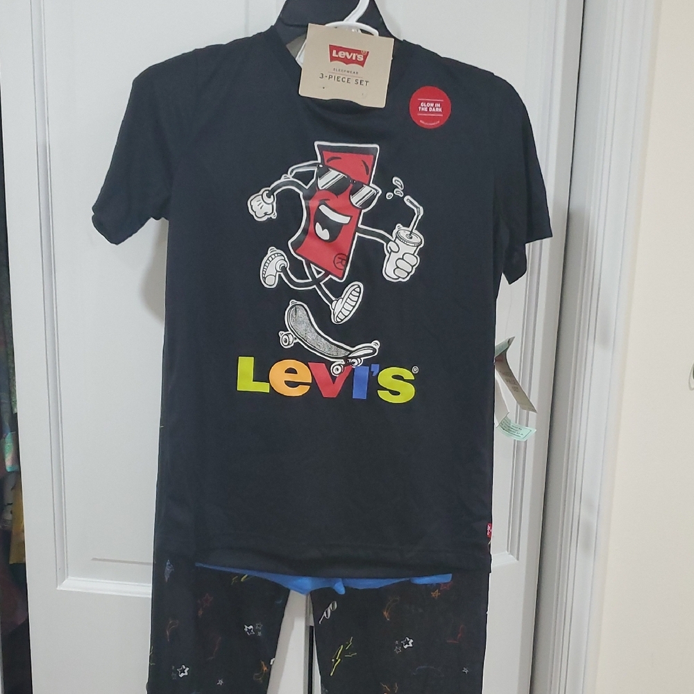 Levi's Kids Black T-Shirt with Colorful Graphic